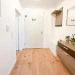 Moin - Mit Balkon & Parkplatz, Wifi Und Tv *