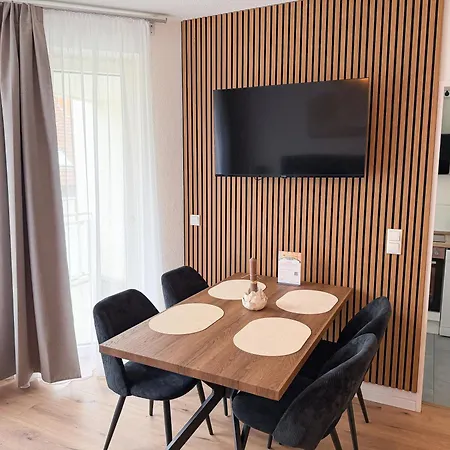 Modernes Mit Balkon&parkplatz, Wifi- K#1