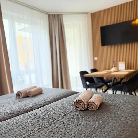 Moin - Mit Balkon & Parkplatz, Wifi Und Tv أوسترهولتس-شارمبك
