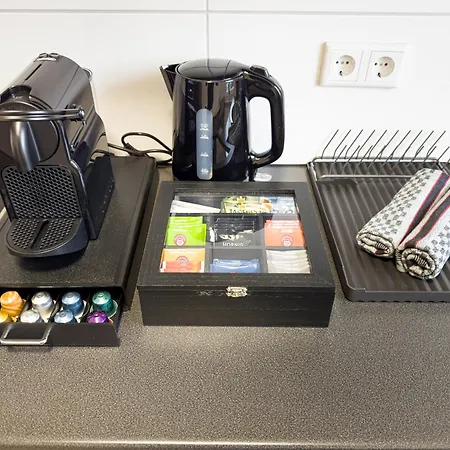 Modernes Mit Balkon&parkplatz, Wifi- K#1 Apartment