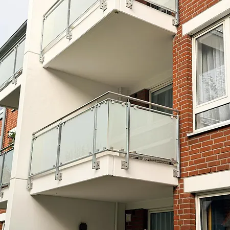 Moin - Mit Balkon & Parkplatz, Wifi Und Tv Lejlighed