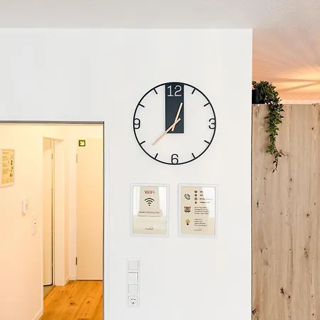 아파트 Moin - Mit Balkon & Parkplatz, Wifi Und Tv 오스테르홀츠샤름베크