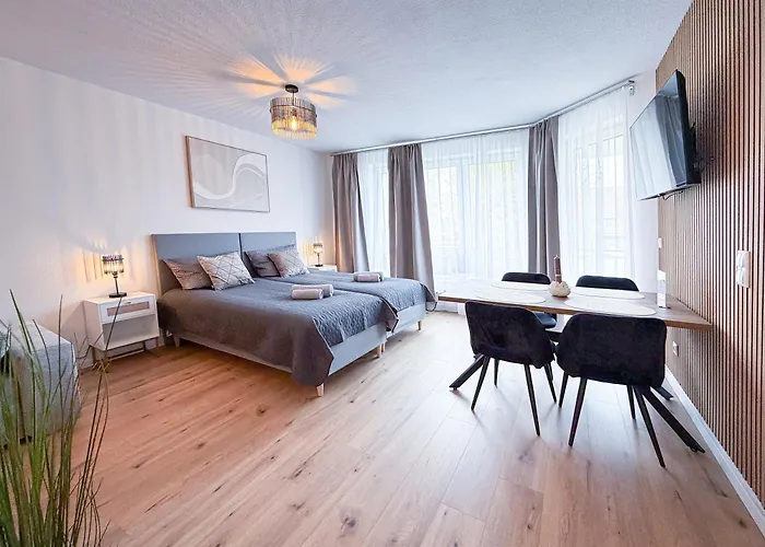 Modernes Mit Balkon & Parkplatz, Wifi- K#1