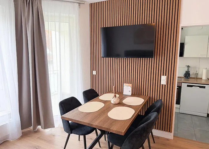 Modernes Mit Balkon & Parkplatz, Wifi- K#1