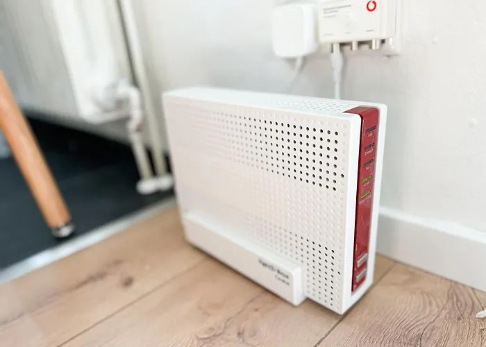 Moin - Mit Balkon & Parkplatz, Wifi Und Tv 公寓