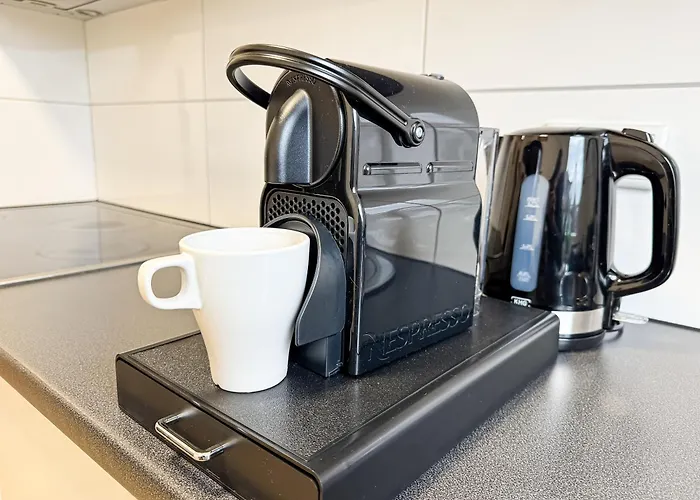 Modernes Mit Balkon & Parkplatz, Wifi- K#1 オスターホルツ＝シャルムベック