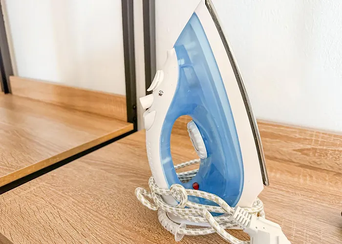 アパート Modernes Mit Balkon & Parkplatz, Wifi- K#1 オスターホルツ＝シャルムベック