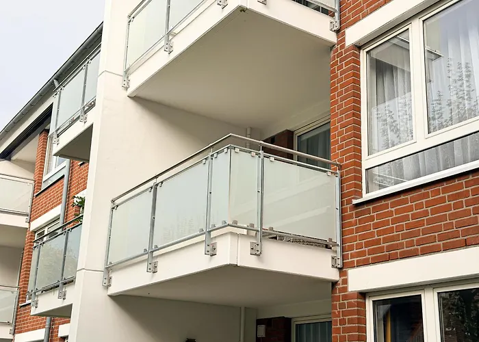 Modernes Mit Balkon & Parkplatz, Wifi- K#1 アパート