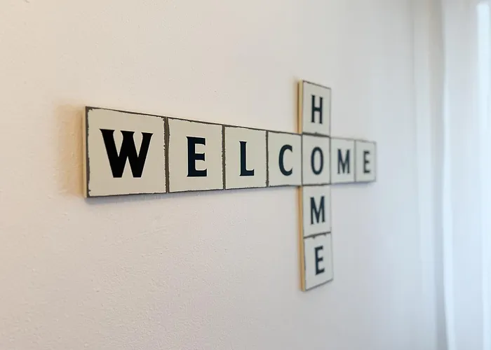 Modernes Mit Balkon & Parkplatz, Wifi- K#1 * オスターホルツ＝シャルムベック