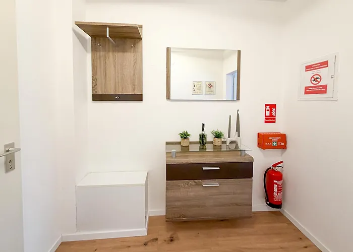 Modernes Mit Balkon & Parkplatz, Wifi- K#1 アパート *