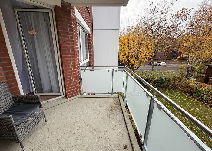 アパート Modernes Mit Balkon & Parkplatz, Wifi- K#1 オスターホルツ＝シャルムベック