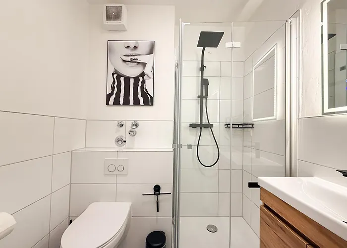 Modernes Mit Balkon & Parkplatz, Wifi- K#1 * オスターホルツ＝シャルムベック