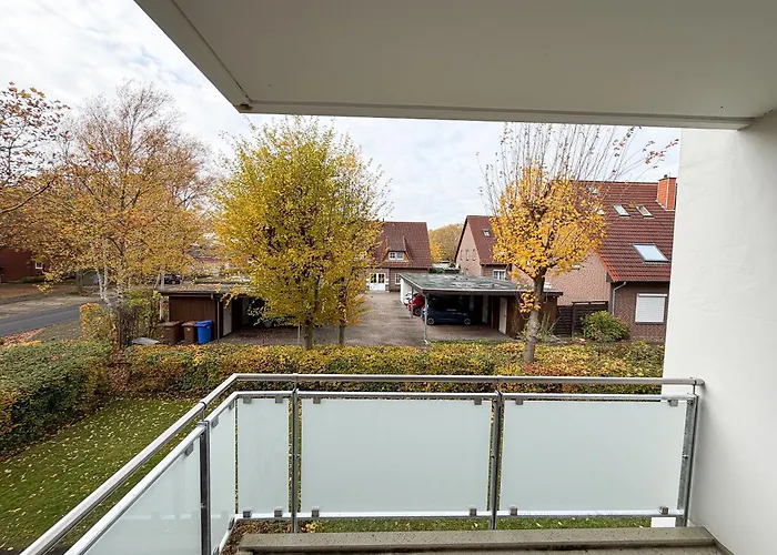 Modernes Mit Balkon & Parkplatz, Wifi- K#1 オスターホルツ＝シャルムベック