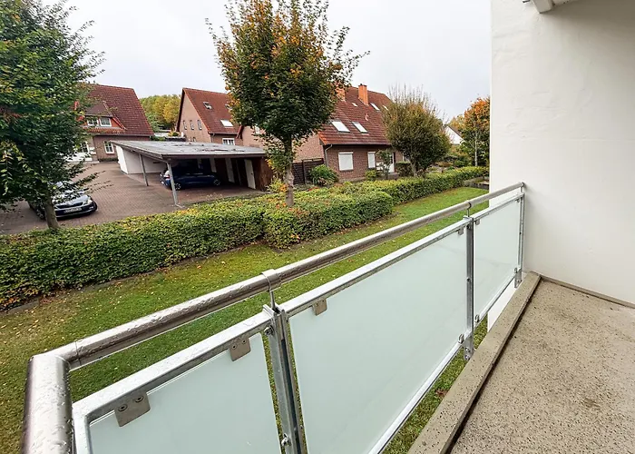 Modernes Mit Balkon & Parkplatz, Wifi- K#1 アパート *